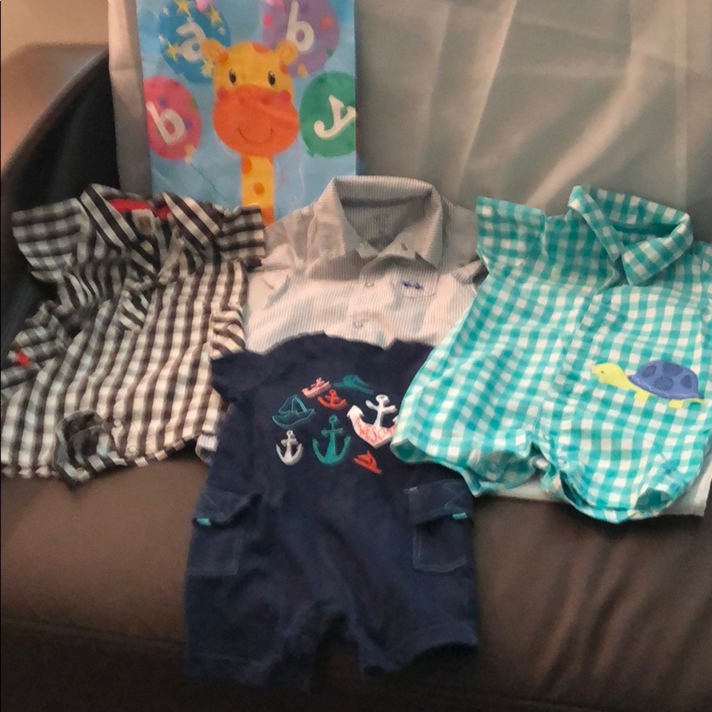 Carter’s 4 Rompers Size 3 Months